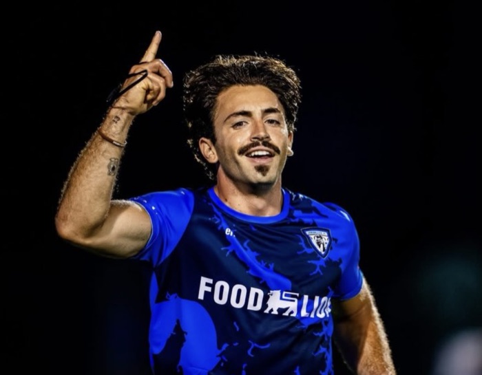 Rai celebrating a goal